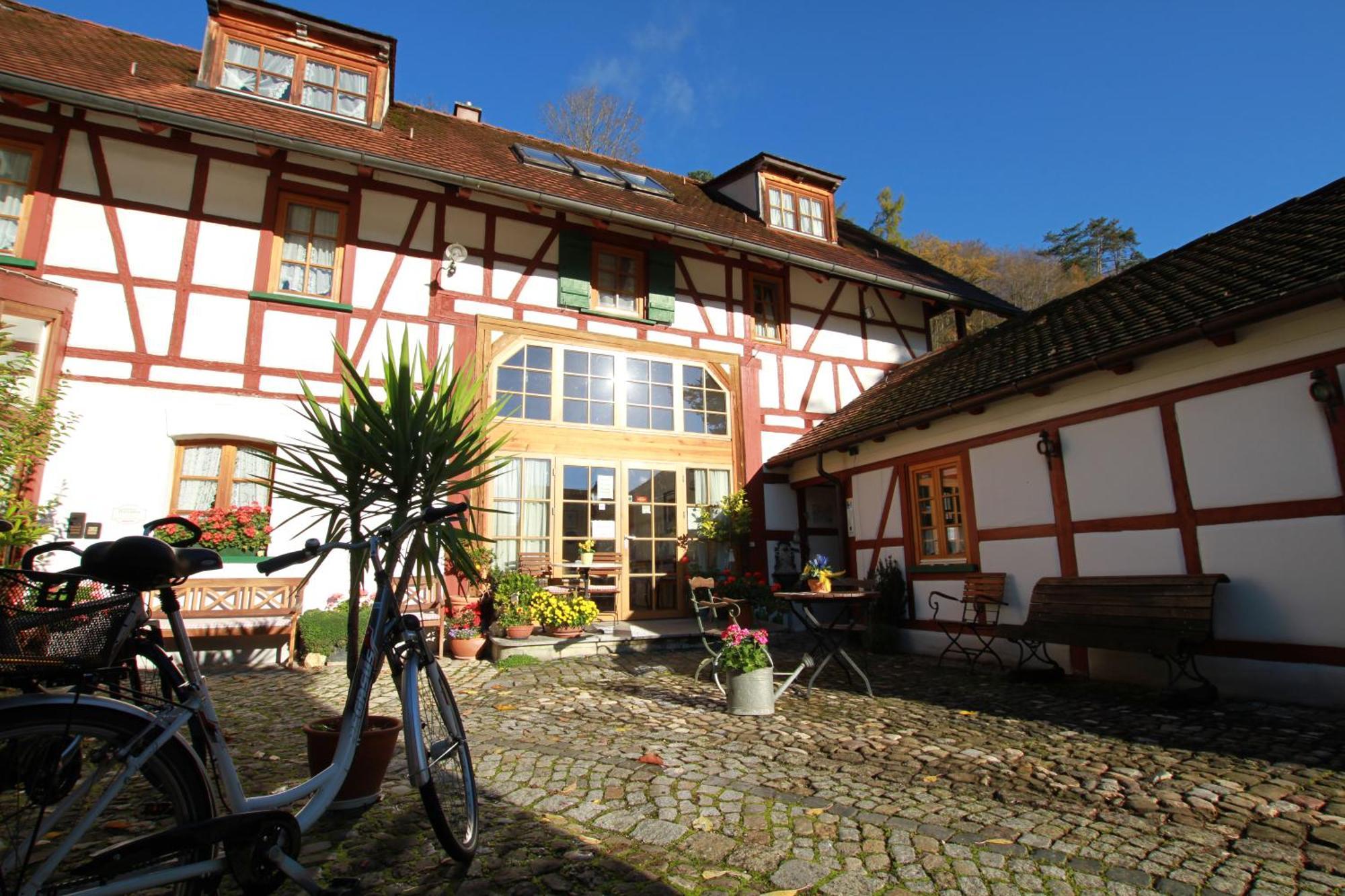 Gaestehaus Pfefferle Hotel Garni Und Ferienwohnungen Sigmaringen Buitenkant foto